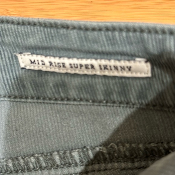 Abercrombie&Fitch Super Skinny Corduroy Jeans Size 26 - Picture 4 of 8